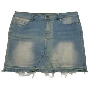 WILD BLUE women's distressed mini denim (spandex) skirt - SIZE XL